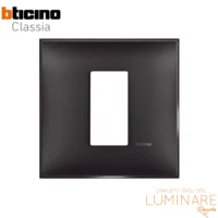 okvir bticino classia crni mat 1m-r4801bg-ukrasni okvir-luminare rasvjeta